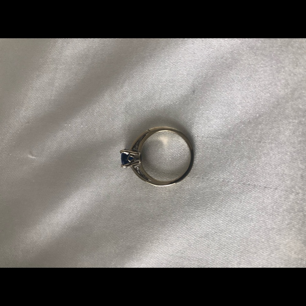 Sapphire ring - Picture 5 of 7